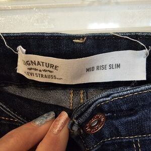 Signature by Levi Strauss Mid Rise Slim Women’s Jeans - Dark Blue
